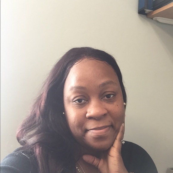 Meet your Posher, Crystal - Picture 1 of 1